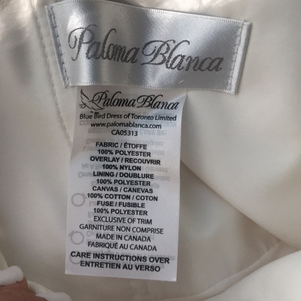 Paloma Blanca wedding gown - Picture 8 of 8